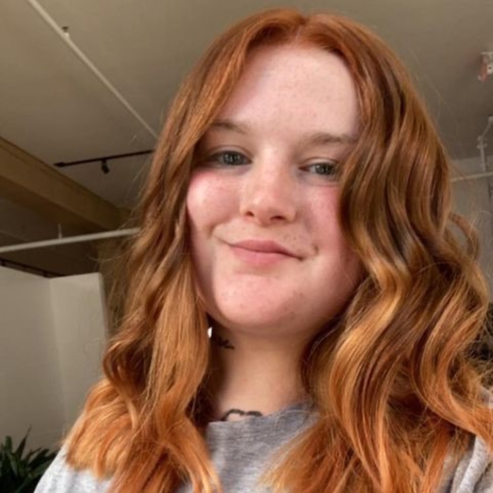 Meet your Posher, Analyssa